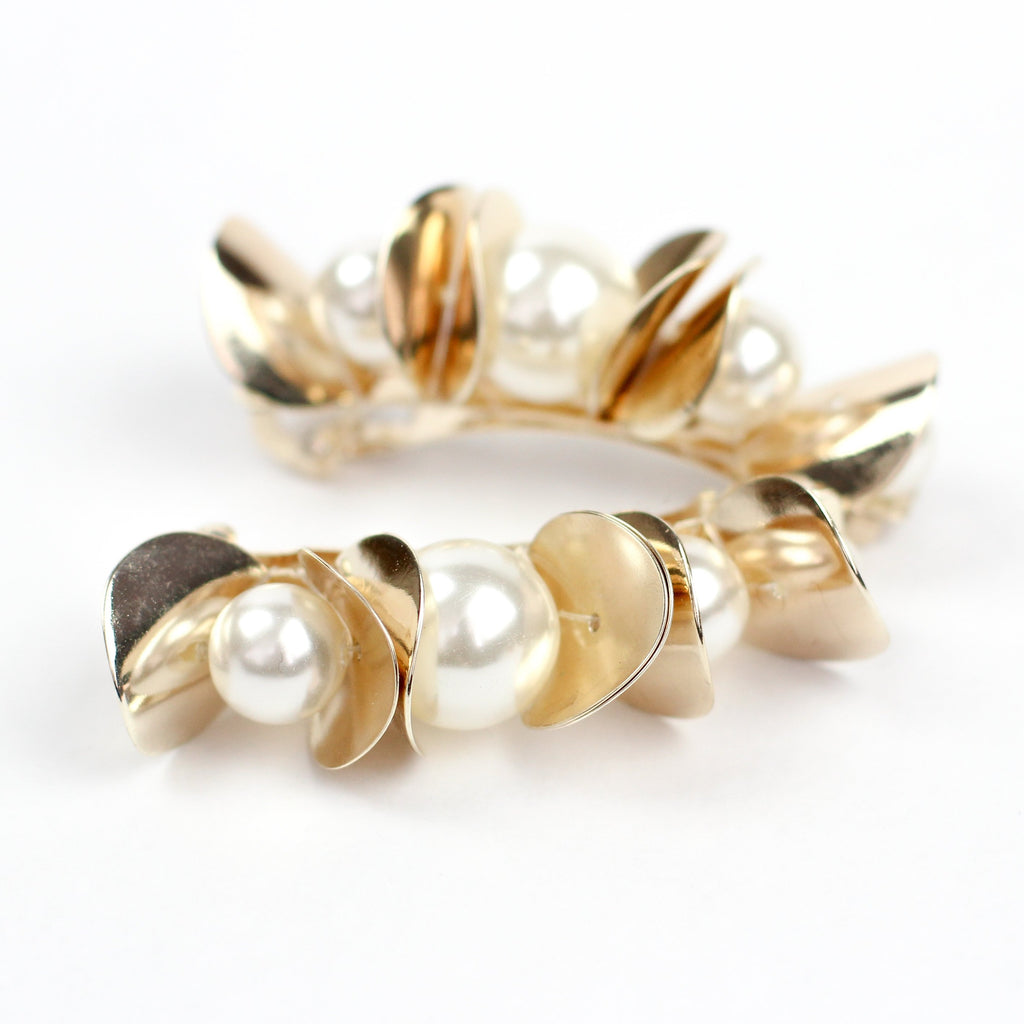 Pearl + Gold Cluster Clip